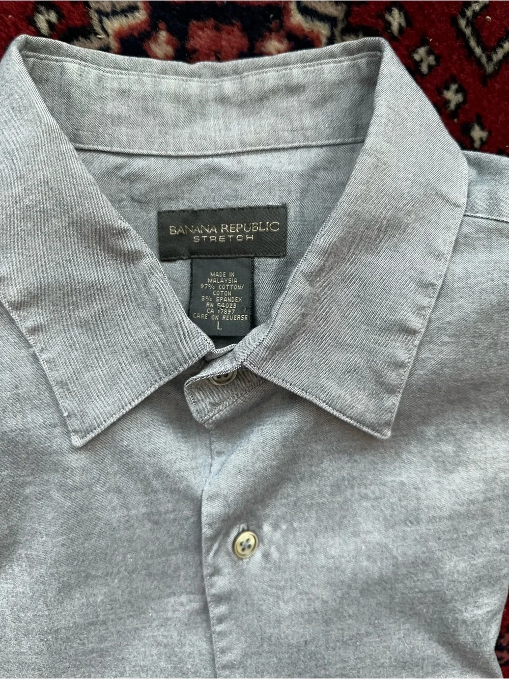 Banana Republic Men’s Light Gray Casual Button-Down Shirt
